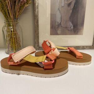 Universal Thread Strappy Sandals